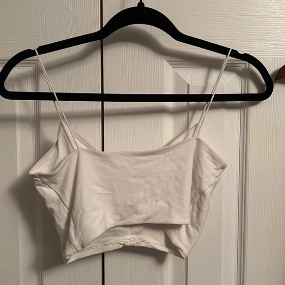 Aritzia - Wilfred Free Ruched Tank Top - Picture 3 of 3